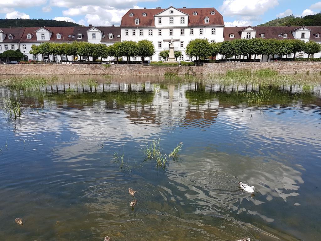 Hotel Garni Fuhrhop Bad Karlshafen Exterior foto